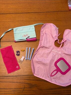 American Girl Salon Stylist Accessory set